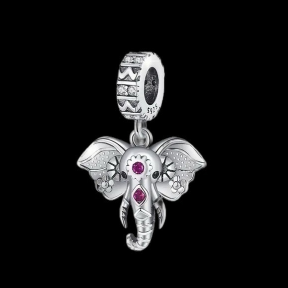 Women’s 925 Sterling Silver Elephant Charm/Pendant with Sparkling Zirconia - NWT - Picture 1 of 7